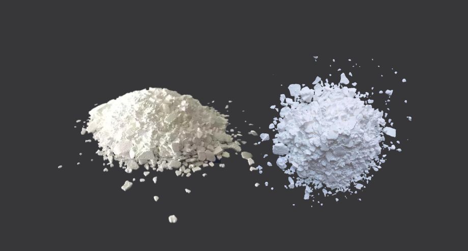 Learn everything about using calcium chloride flakes in rendering. Discover the benefits, correct usage, and safety tips to improve curing time, workability, and adhesion for high-quality render results.